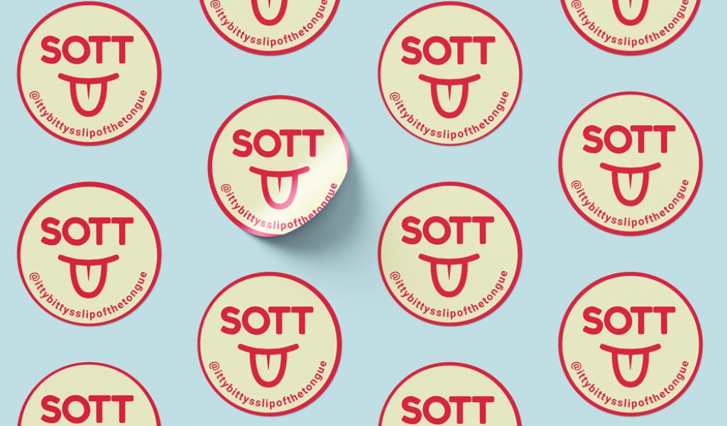 Free_Round_Sticker_Mockup_5